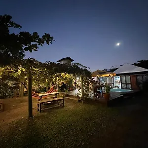  Albergue Hostel Bombinhas Brasil